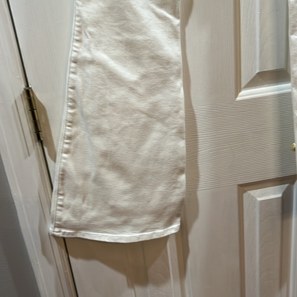 Pants - Picture 7 of 8